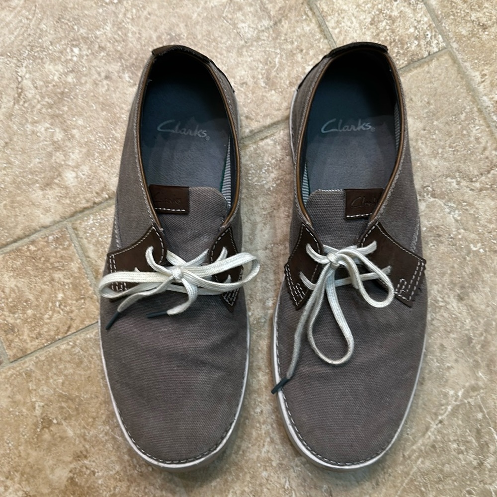 Clarks canvas men shoes